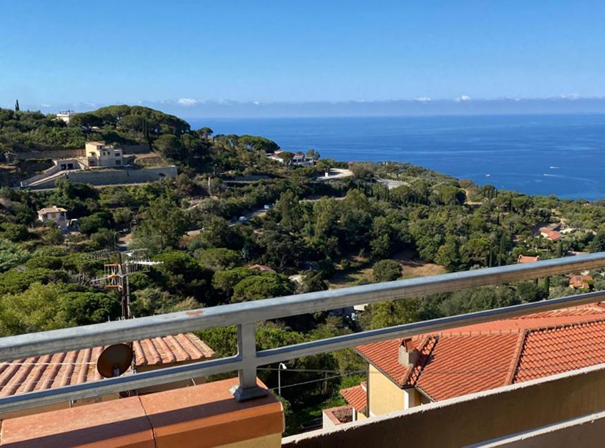 Capoliveri Appartamento Panoramico Con Terrazzo Exterior foto